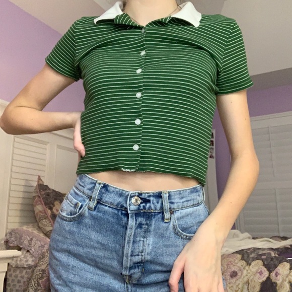 brandy melville green striped cropped top - Picture 1 of 1